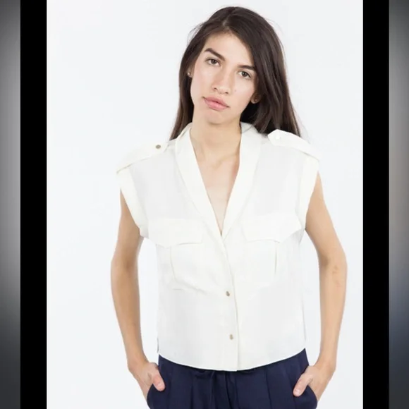 L’Academie‎ Safari Crop button down blouse ivory size small - Picture 2 of 10